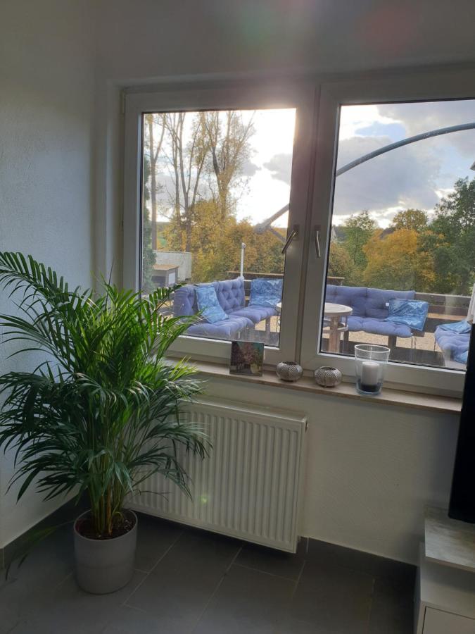 Schoene Wohnung Kleiner Onkel Auf Idyllischem Reiterhof Nahe Burg Eltz Munstermaifeld Bagian luar foto